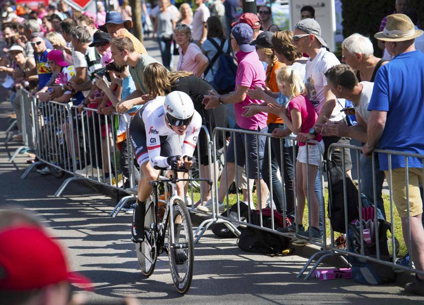 Apeldoorn. Van Poppel durante la prima tappa del Giro d&#39;Italia 2016 (Afp)